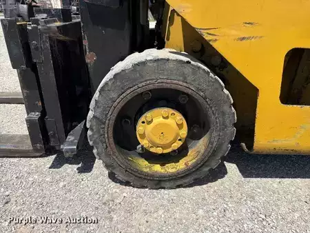 Propane Forklifts - Hyster S40XL (33)