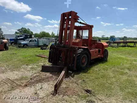 Diesel Forklifts - Taylor 180 (1)