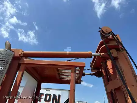 Diesel Forklifts - Taylor 180 (16)