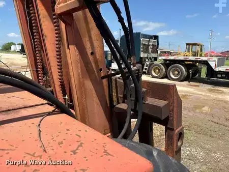 Diesel Forklifts - Taylor 180 (18)