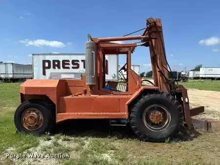 Diesel Forklifts - Taylor 180 (4)