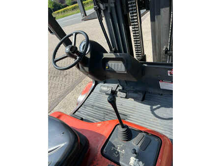 Dieselový VZV 1990  Linde H 25 D (15)