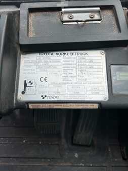 Diesel Forklifts 2015  Toyota 8FD50N (13)