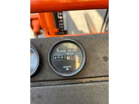 Dieselový VZV 1997  Toyota 02-4FD25 (9)