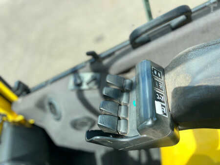 Chariots élévateurs GPL 2008  Hyster H4.0FT6 v6 LPG (17)