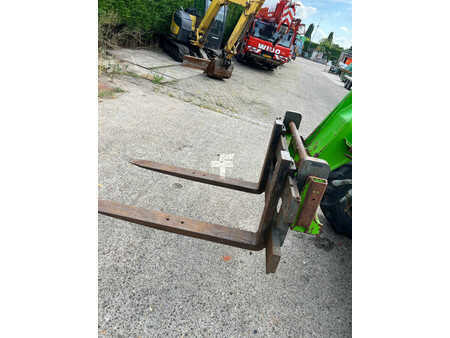 Manipulador fijo - Merlo P26.6 SPT te huur (9)