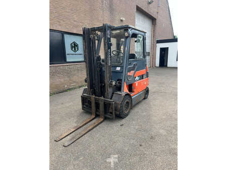 Elektro čtyřkolový VZV 2005  Toyota 7FBMF25 (5)