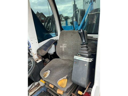 73758_902452129-22.jpg?v=1761539136