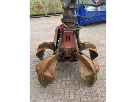 73758_902452129-26.jpg?v=1761539136