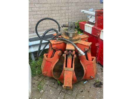 73758_902452129-28.jpg?v=1761539136