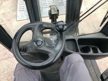 LPG heftrucks 2014  Linde H16T (2)