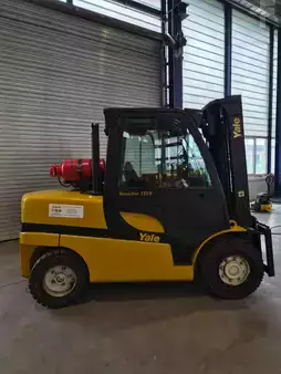 Gas gaffeltruck 2010  Yale GLP55VX (1)