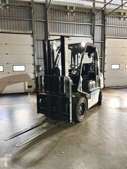 Nestekaasutrukki 2021  Unicarriers Ug1D2A32Lq (1)