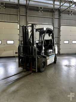Nestekaasutrukki 2021  Unicarriers Ug1D2A32Lq (2)