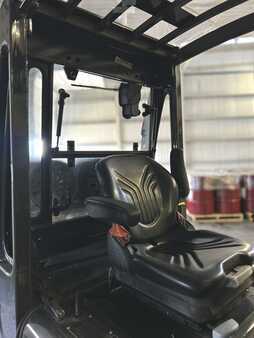 Nestekaasutrukki 2021  Unicarriers Ug1D2A32Lq (7)