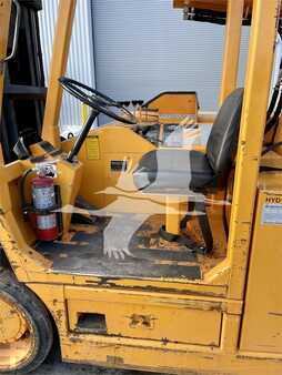 Propane Forklifts 2014  Versa-Lift 40/60 (14)