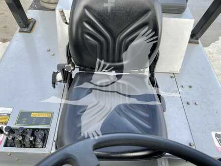 Propane Forklifts 2014  ORION 22K (12)