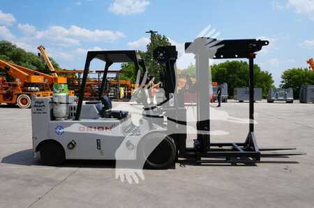 Propane Forklifts 2014  ORION 22K (5)