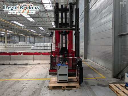 Carretilla pasillo estrecho 2019  Hyster C1.5 (1)