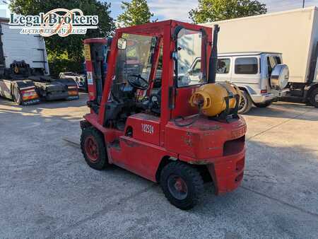Dieselový VZV 1999  Nissan UJ25 (4)