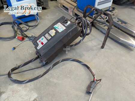 4-wiel elektrische heftrucks 2007  Nissan 1N1L15Q (8)