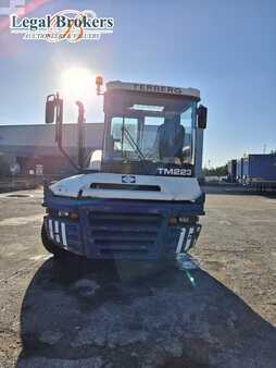 Trattori per terminali 2016  Terberg RT283 (1)