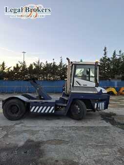Trattori per terminali 2017  Terberg RT283 (2)