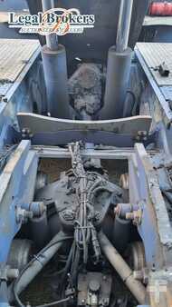 Trattori per terminali 2012  Terberg RT283 (4)