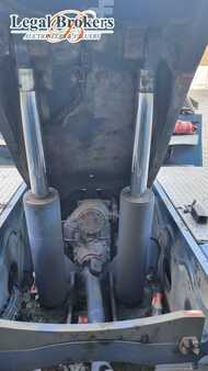 Trattori per terminali 2012  Terberg RT283 (5)