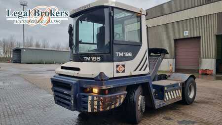 Trattori per terminali 2015  Terberg RT283 (1)