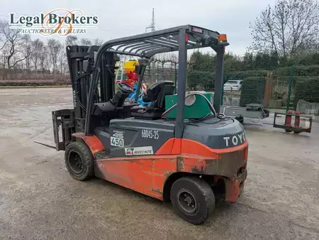 Eléctrica de 4 ruedas 2017  Toyota 8FBMT45 (4)