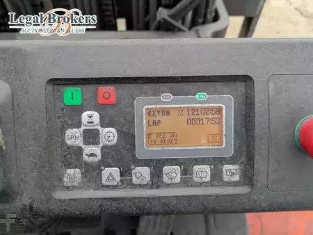 Eléctrica de 4 ruedas 2017  Toyota 8FBMT45 (8)