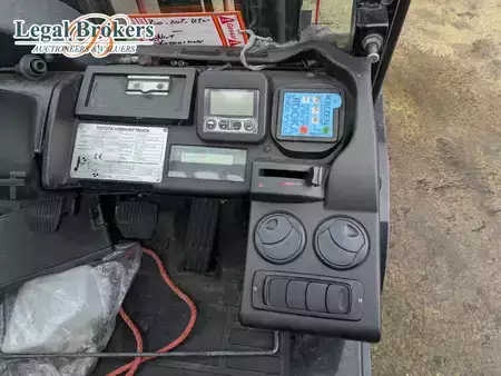 Dieselstapler 2018  Toyota 02-8FGF25 (9)