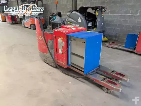 Niederhubwagen 2016  Jungheinrich ERE 225 (1)