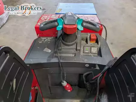 Niederhubwagen 2016  Jungheinrich ERE 225 (4)