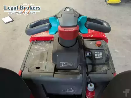 Niederhubwagen 2018  Jungheinrich ERE 225 (4)