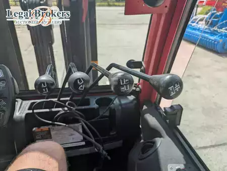 Дизельні вилочні навантажувачі 2014  Hyster H3.5FT - Heftruck(68036-97) (11)