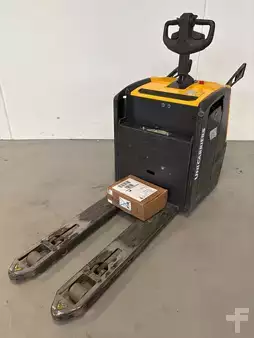 El-platformsvogn 2021  Mitsubishi PLF (3)