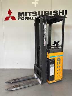 Stacker de condutor em pé 2018 Atlet A160 (3)