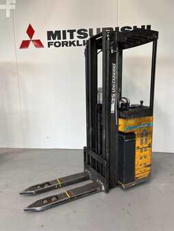 Stacker de condutor em pé 2019 Atlet A160 (2)