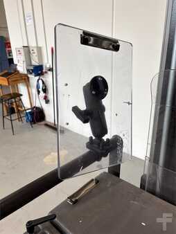 Stacker de condutor em pé 2020  Atlet A160 (7)