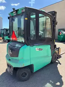 Electric - 4 wheels 2023  Mitsubishi FB35AN (4)