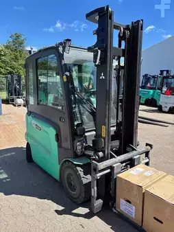 Electric - 4 wheels 2023  Mitsubishi FB35AN (5)