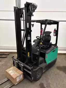 Elektro tříkolové VZV 2023  Mitsubishi FB20ANT (2)