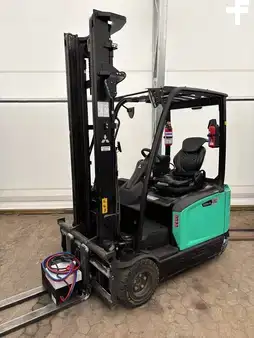 Elektro tříkolové VZV 2023  Mitsubishi FB20ANT (1)