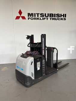 Preparador de pedidos horizontal 2020 Unicarriers EPL100 (1)