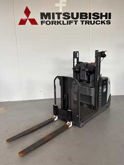 Preparador de pedidos horizontal 2020 Unicarriers EPL100 (2)