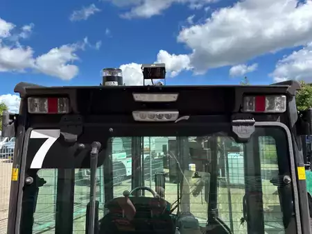 Eléctrico - 4 rodas 2022  Unicarriers MX2-30L (7)