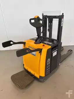 Stackers Stand-on 2016  Atlet PDP200 (2)