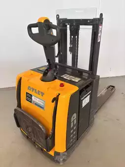 Stackers Stand-on 2016  Atlet PDP200 (3)